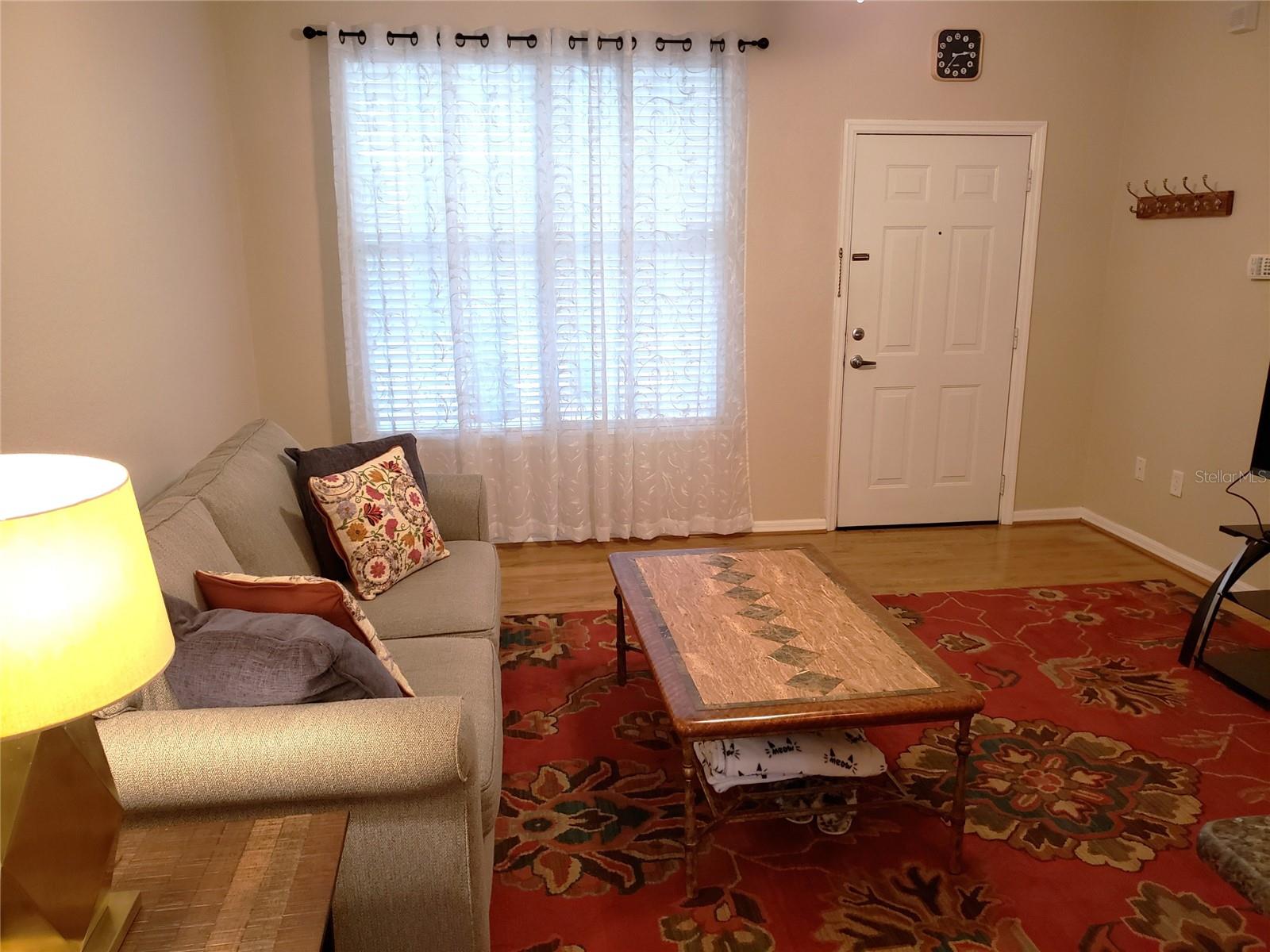 TAYLOR SQUARE - Residential