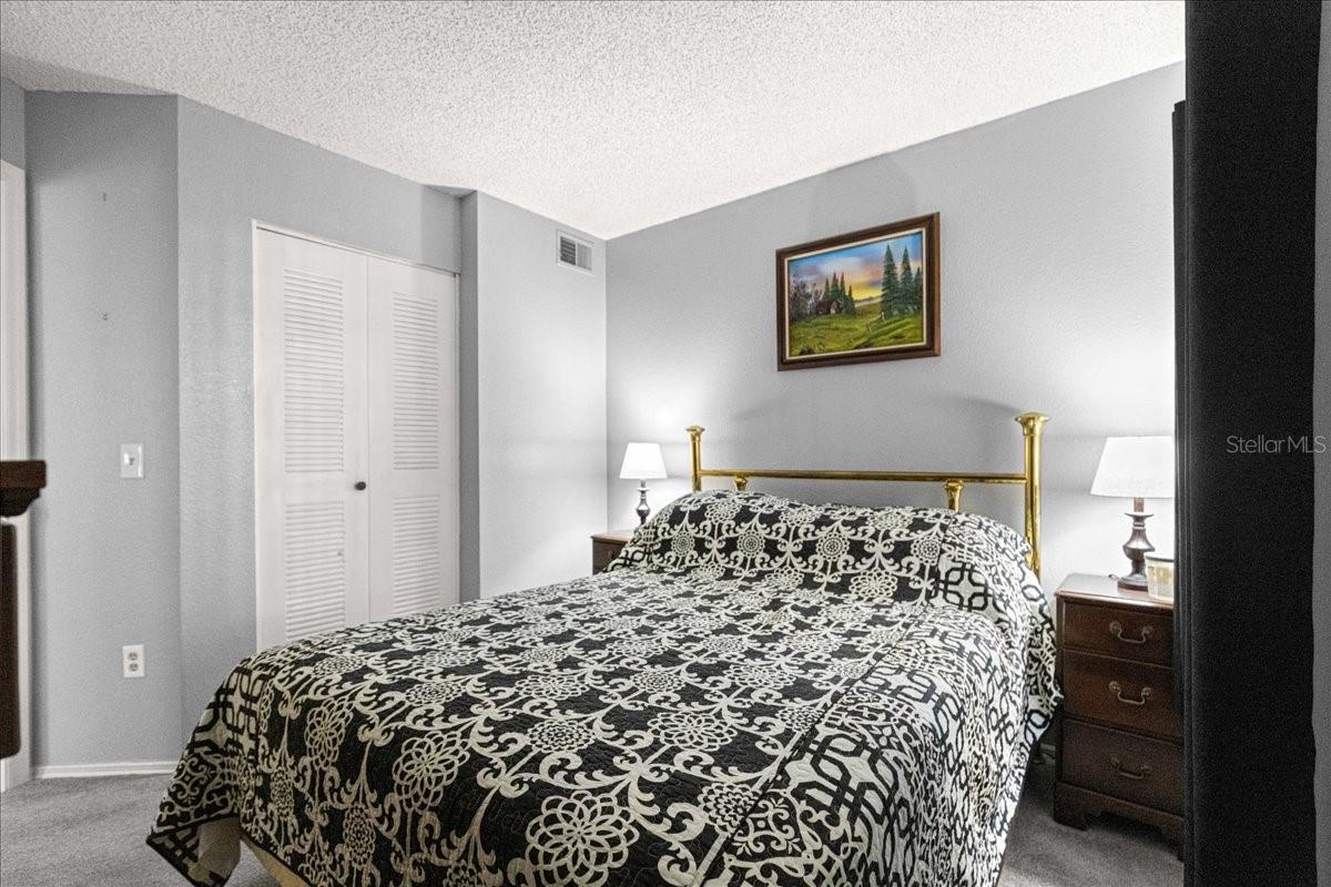 DERBY DOWNS - Residential