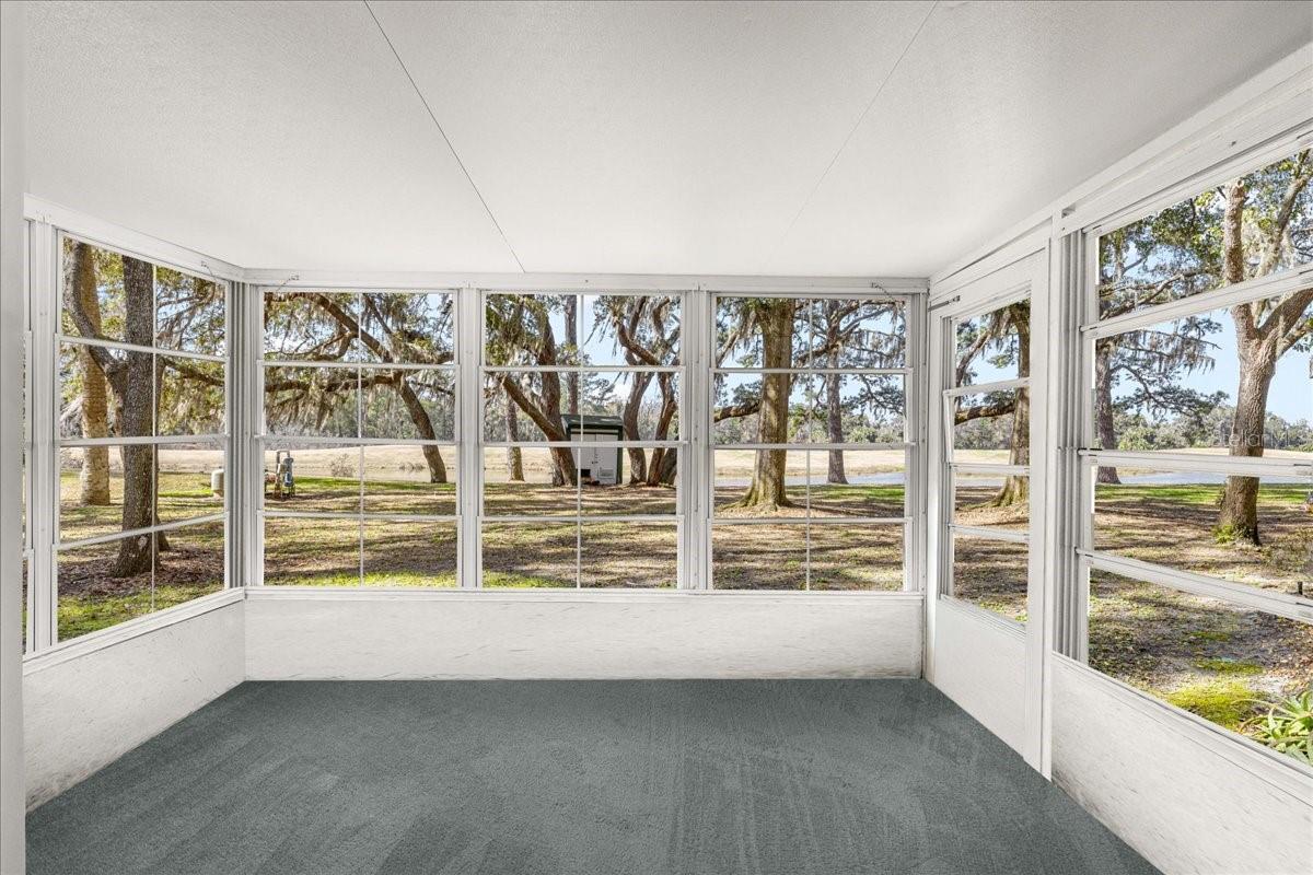 DERBY DOWNS - Residential