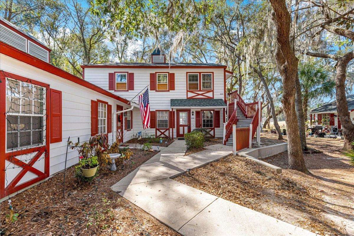 DERBY DOWNS - Residential