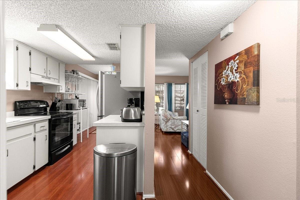 DERBY DOWNS - Residential