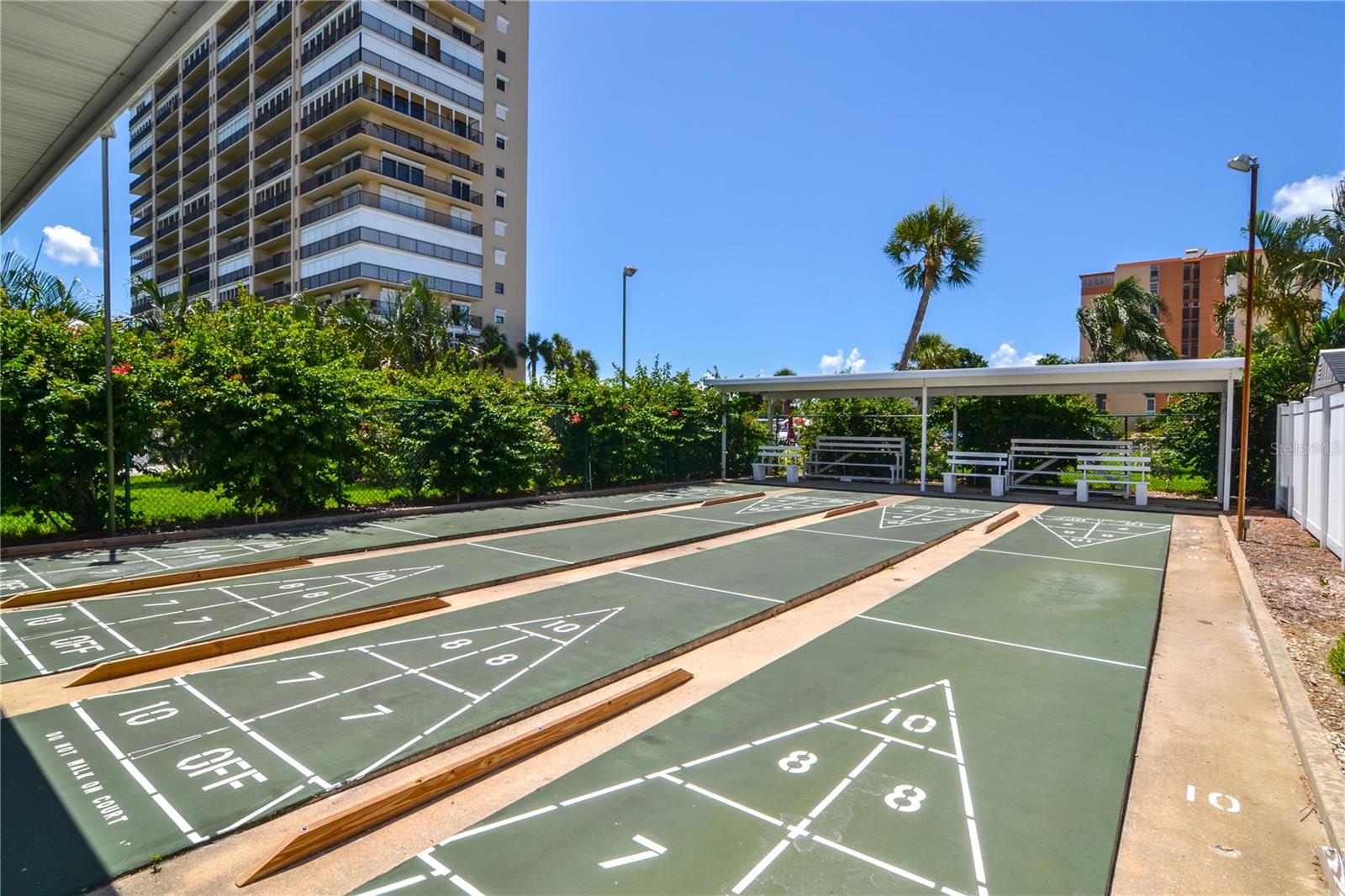 BAY ISLAND GROUP 7 - Residential