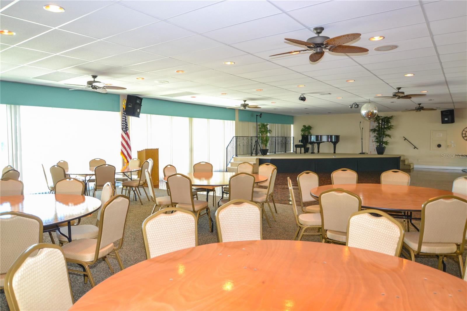 BAY ISLAND GROUP 7 - Residential