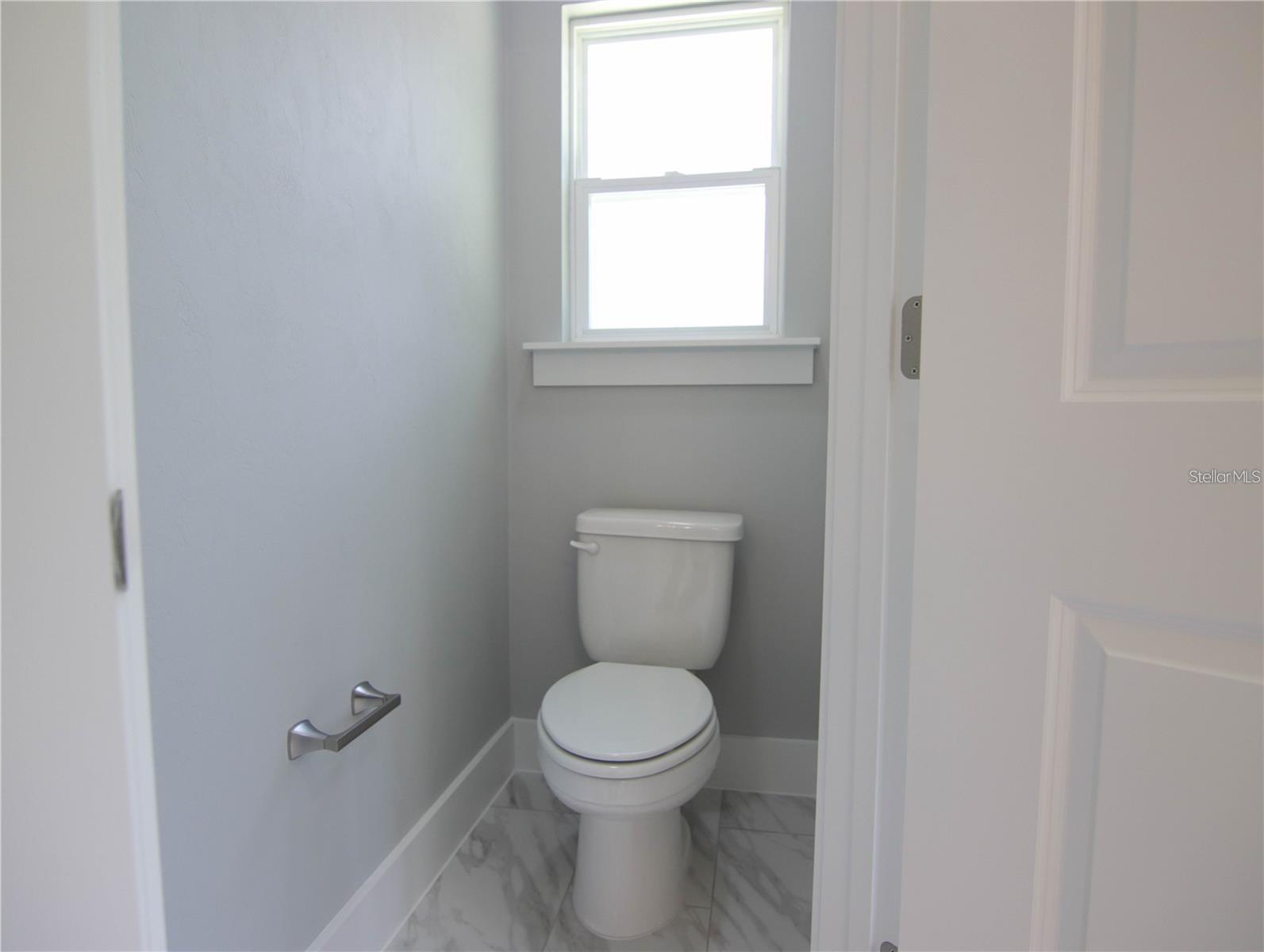 LAKE LOUISE ESTATES - Residential