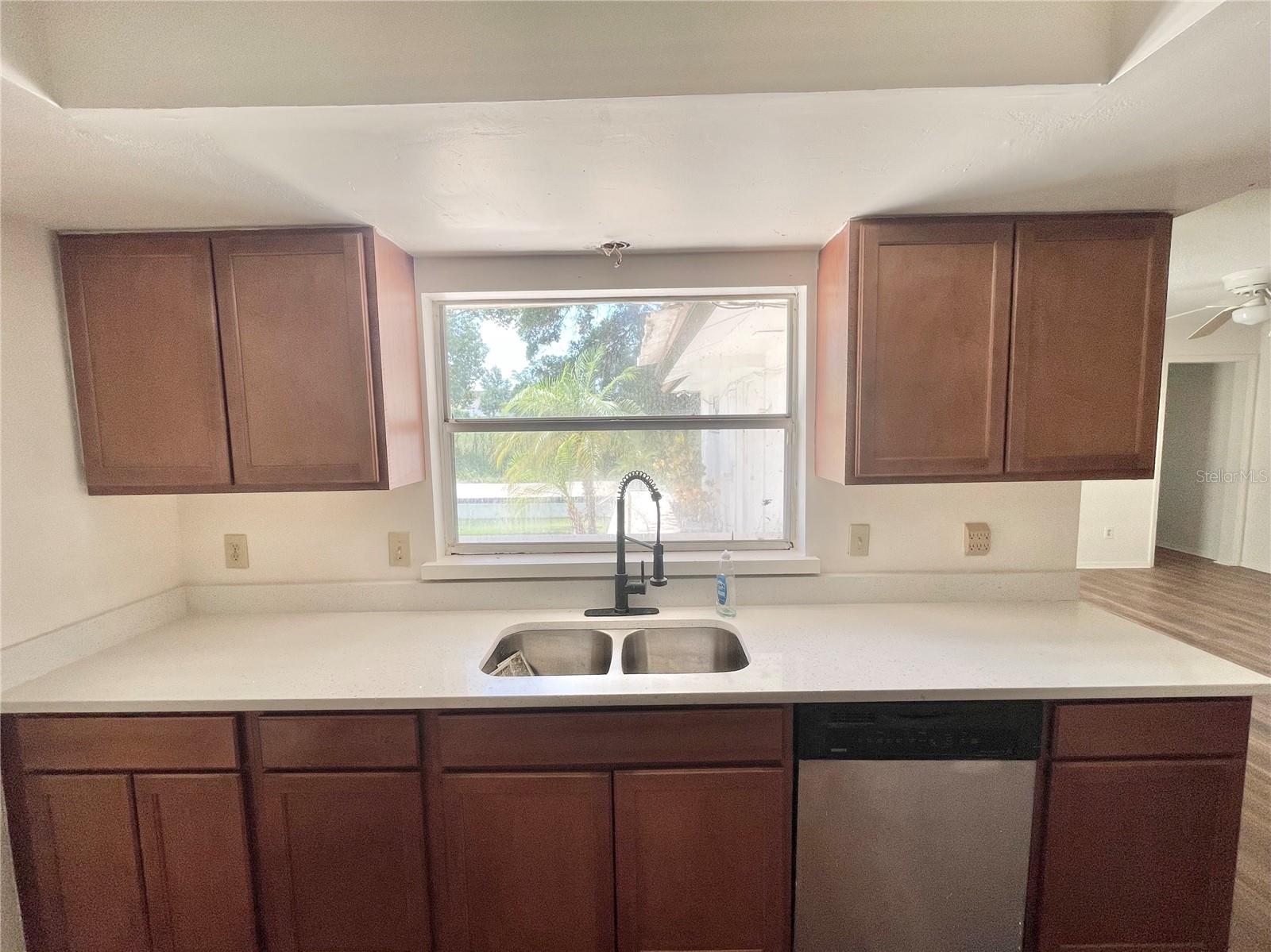 RIDGE MANOR FIRST ADD - Residential