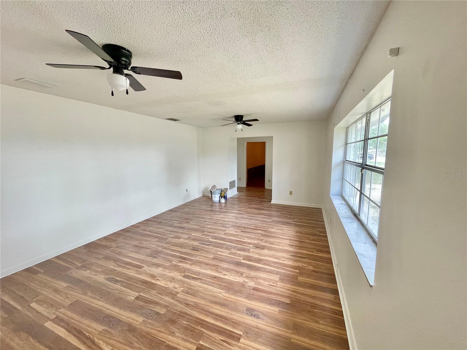 RIDGE MANOR FIRST ADD - Residential