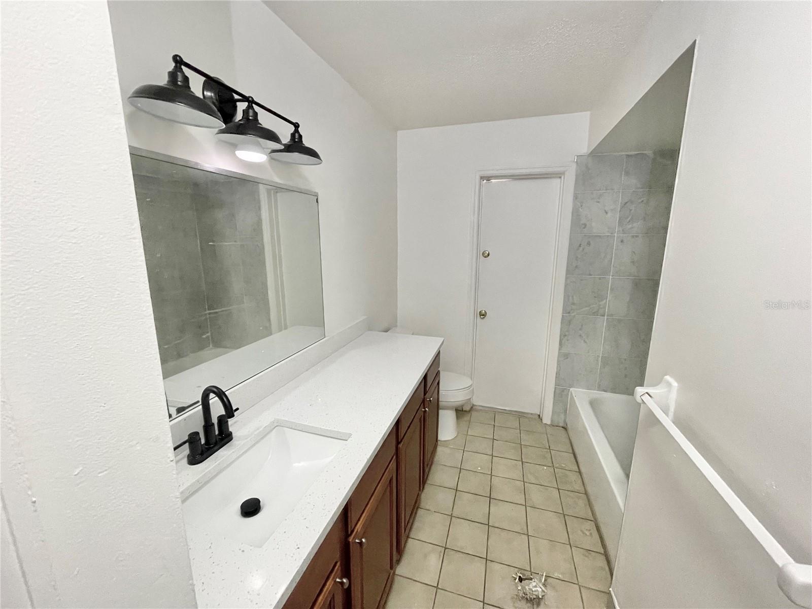 RIDGE MANOR FIRST ADD - Residential