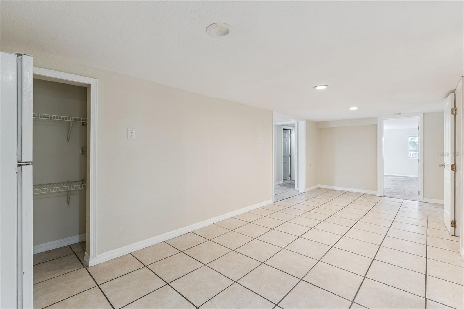 CARASTAL MANOR ADD - Residential