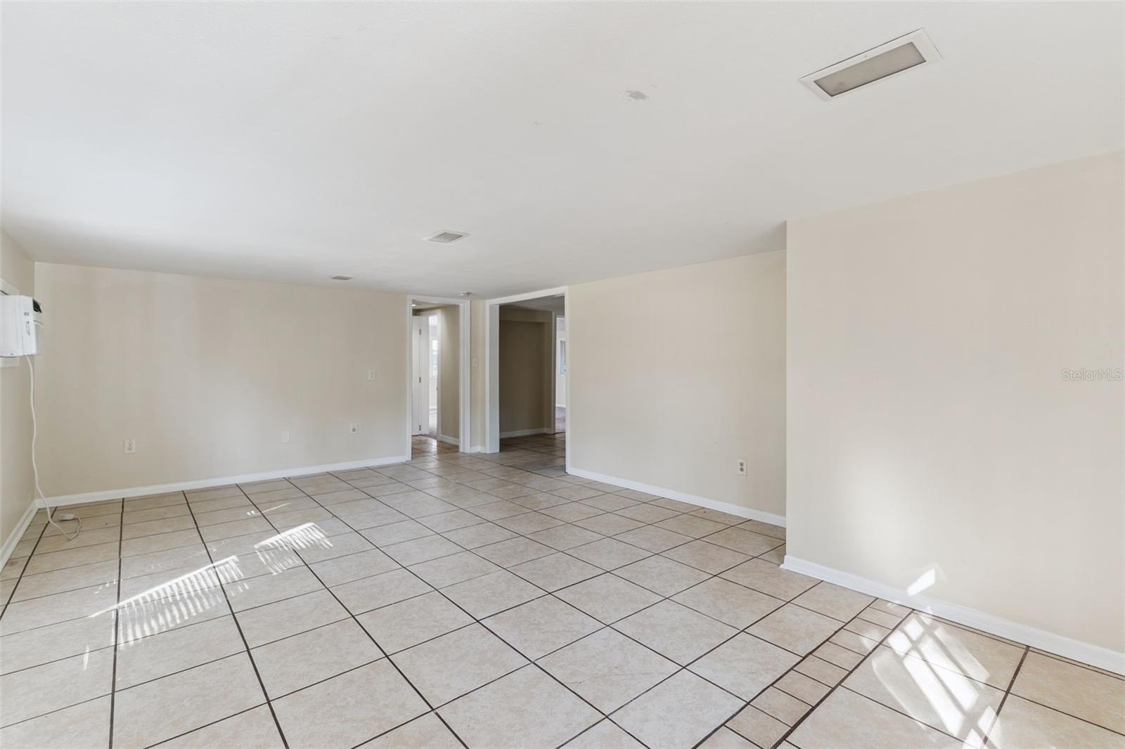 CARASTAL MANOR ADD - Residential