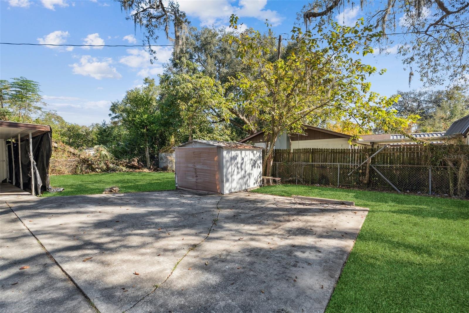 CARASTAL MANOR ADD - Residential