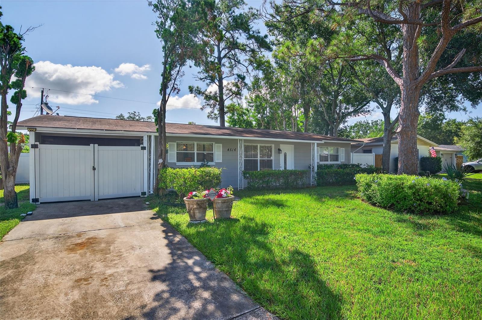 4516 S RENELLIE DRIVE