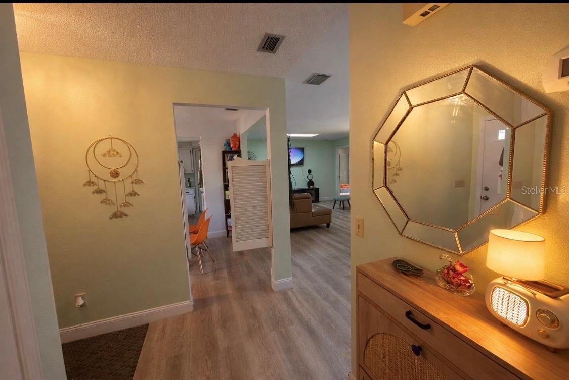 OAK FOREST UNIT 02 - Residential