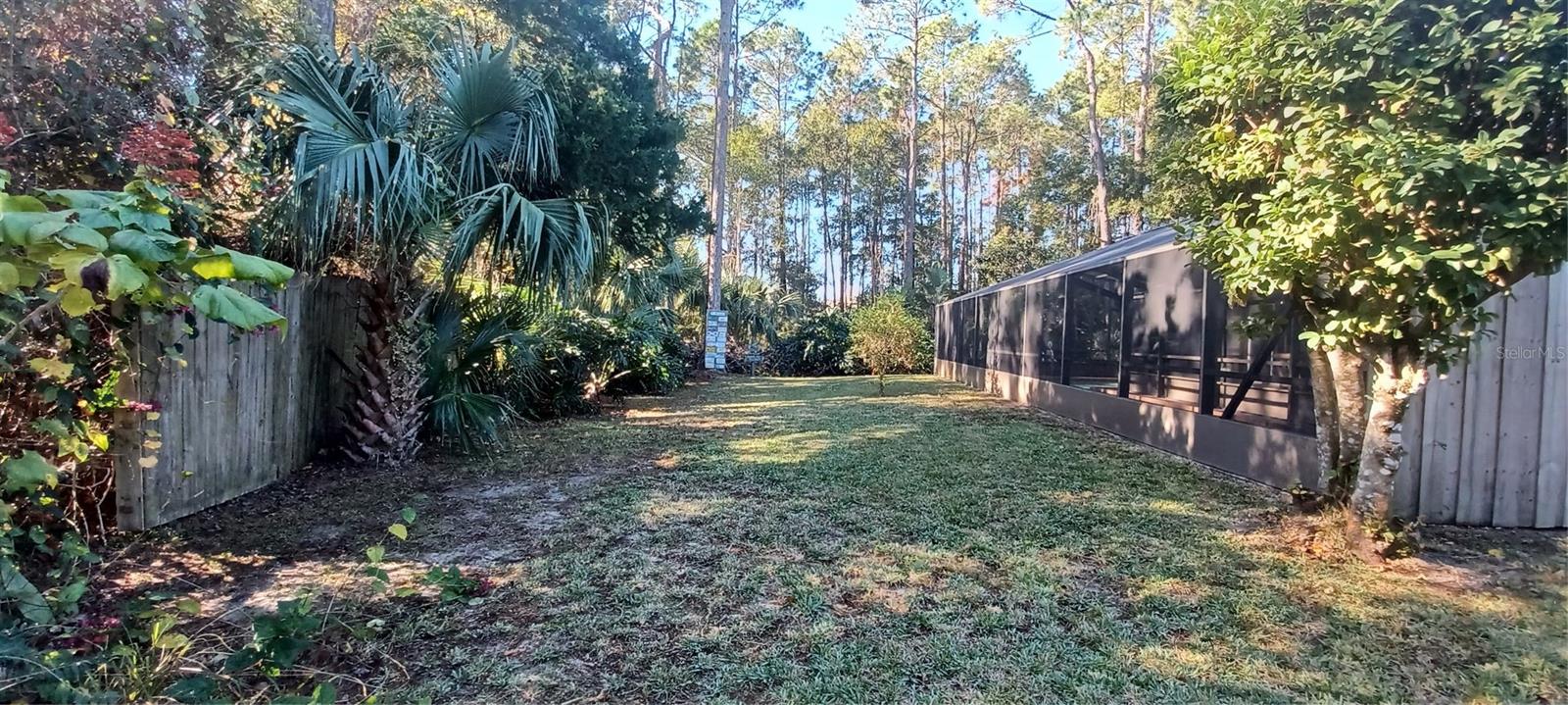 PINE LAKES - Residential