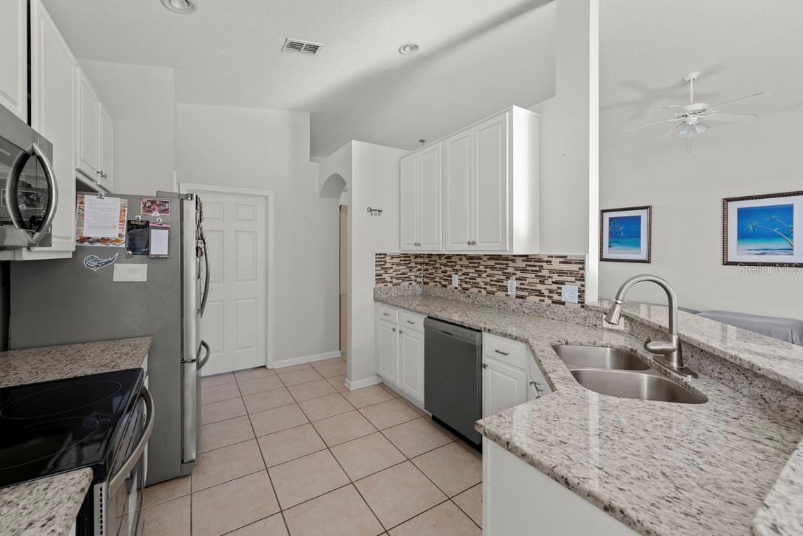 STONEHURST AT STONEFIELD - Residential