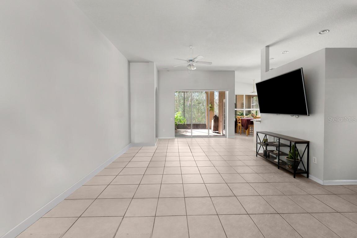 STONEHURST AT STONEFIELD - Residential