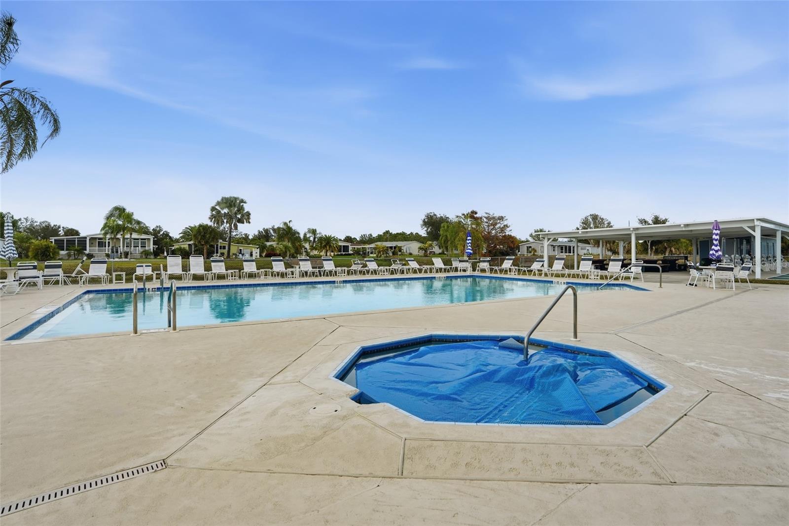 LEMON BAY ISLES PH 03 - Residential