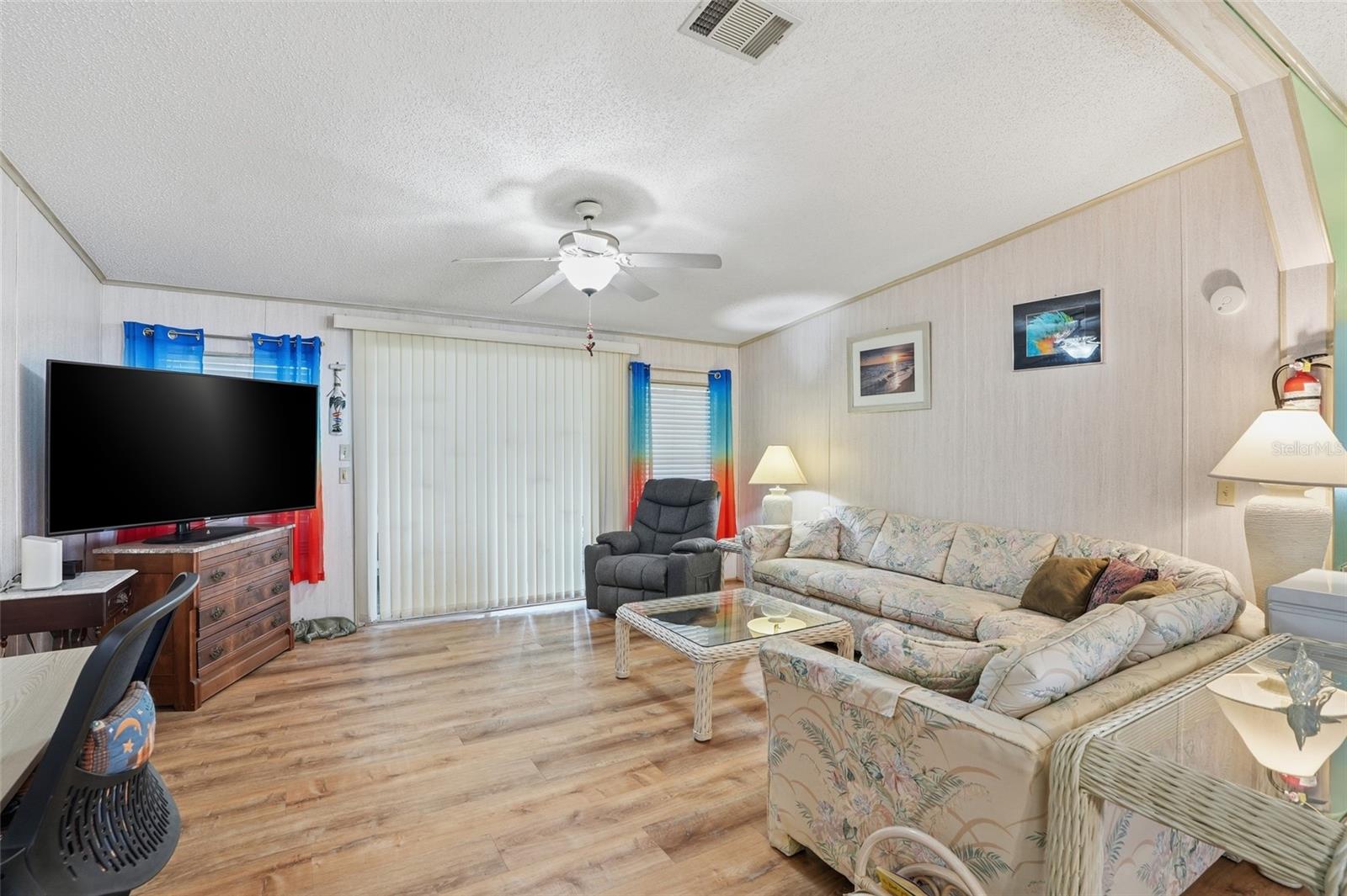 LEMON BAY ISLES PH 03 - Residential