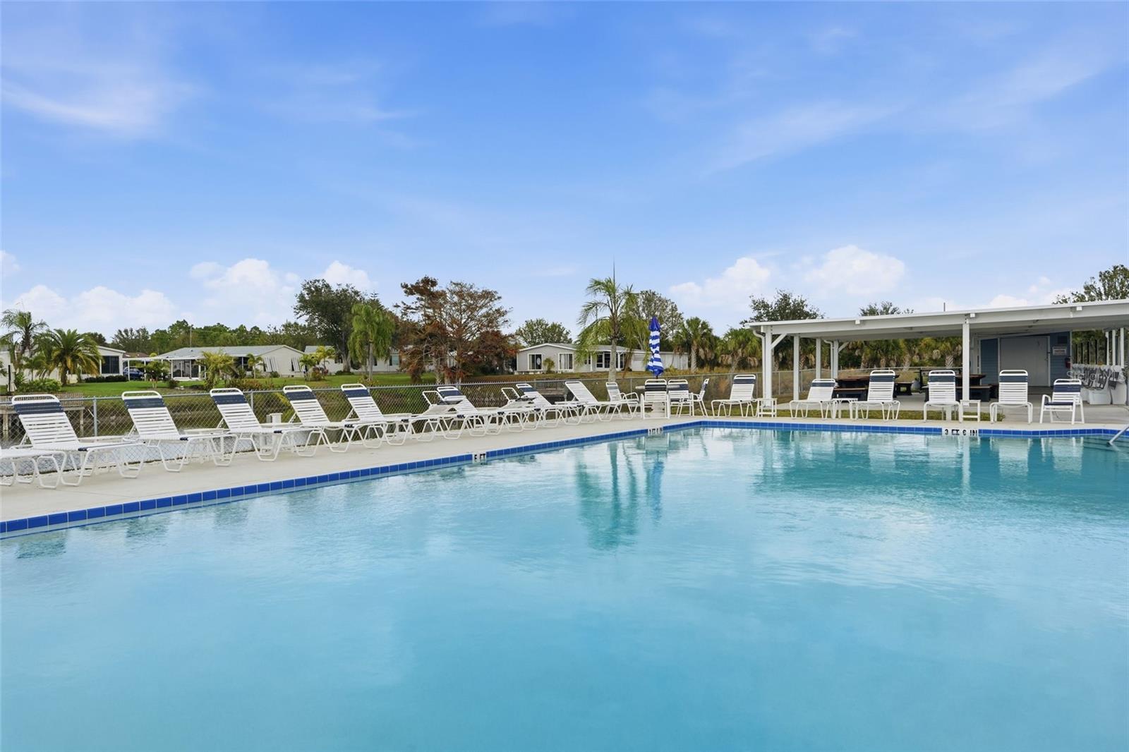 LEMON BAY ISLES PH 03 - Residential