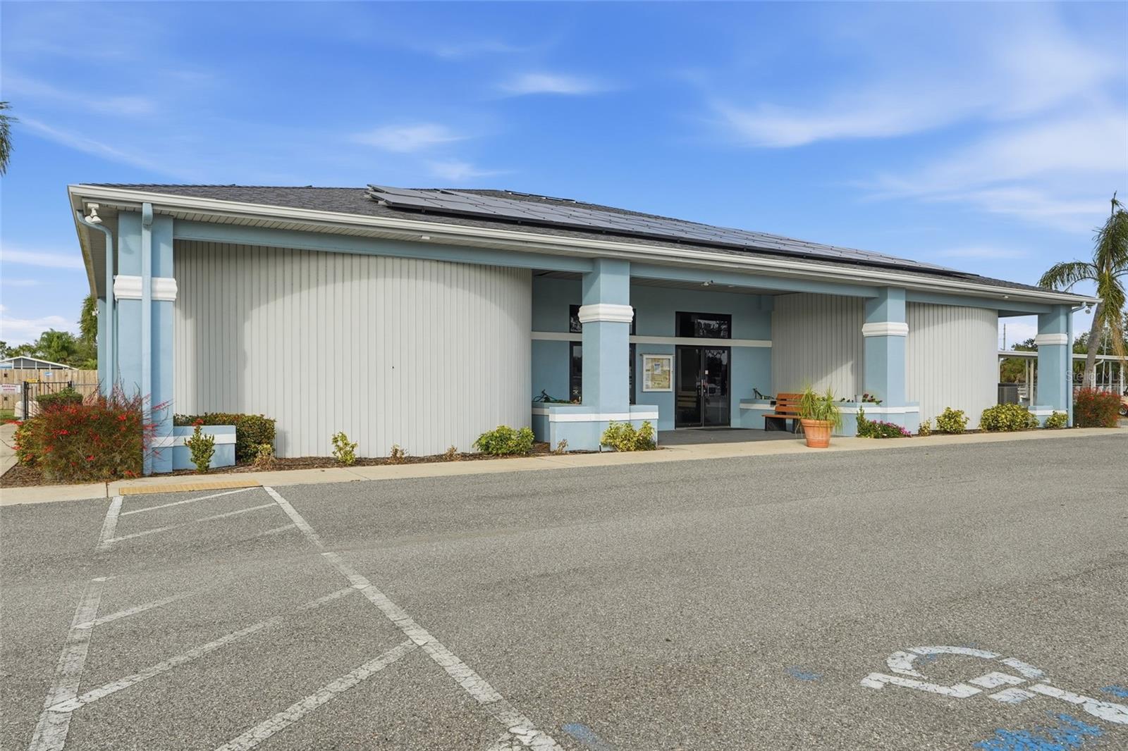 LEMON BAY ISLES PH 03 - Residential