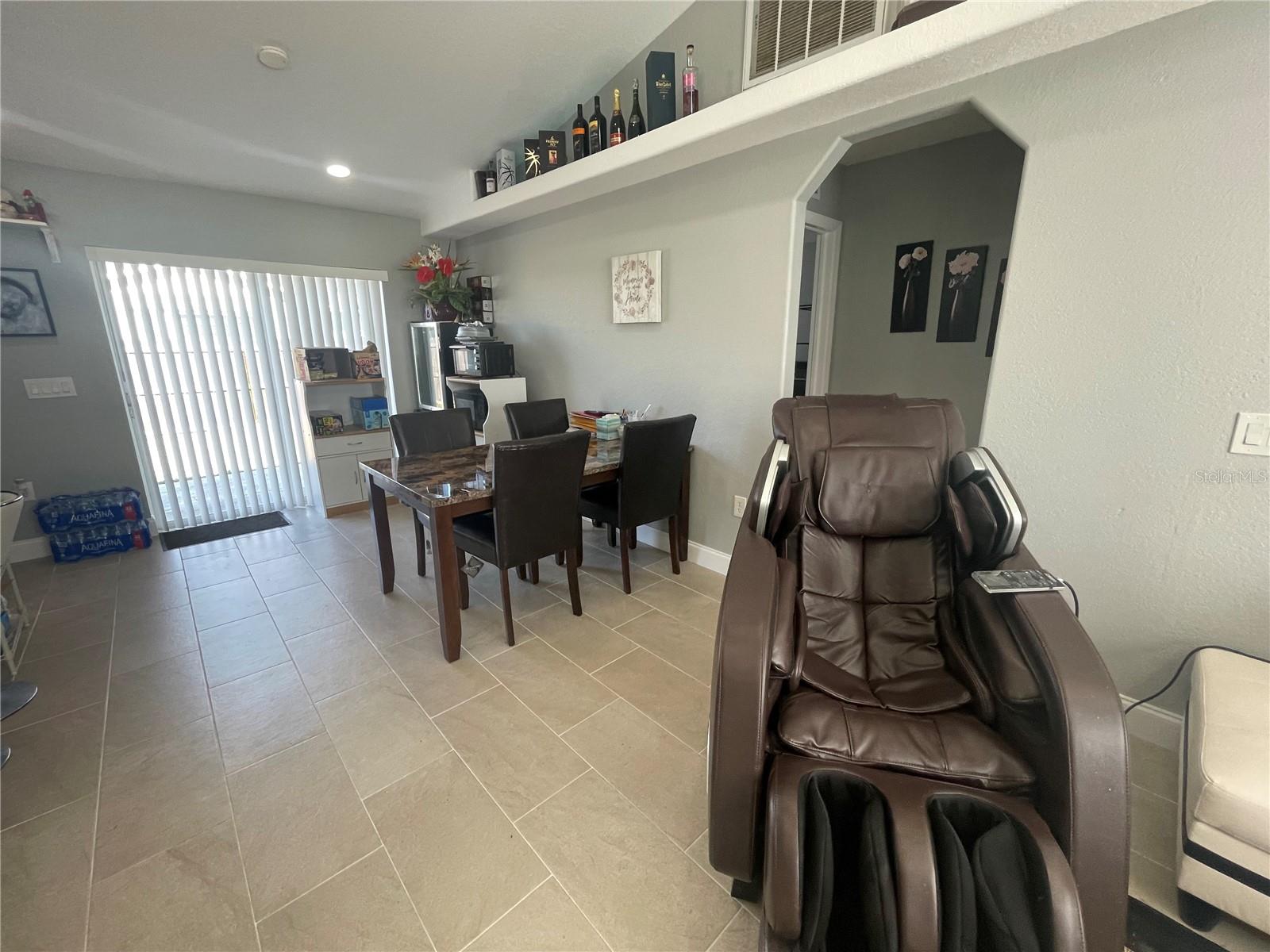 ALOHA GARDENS - Residential