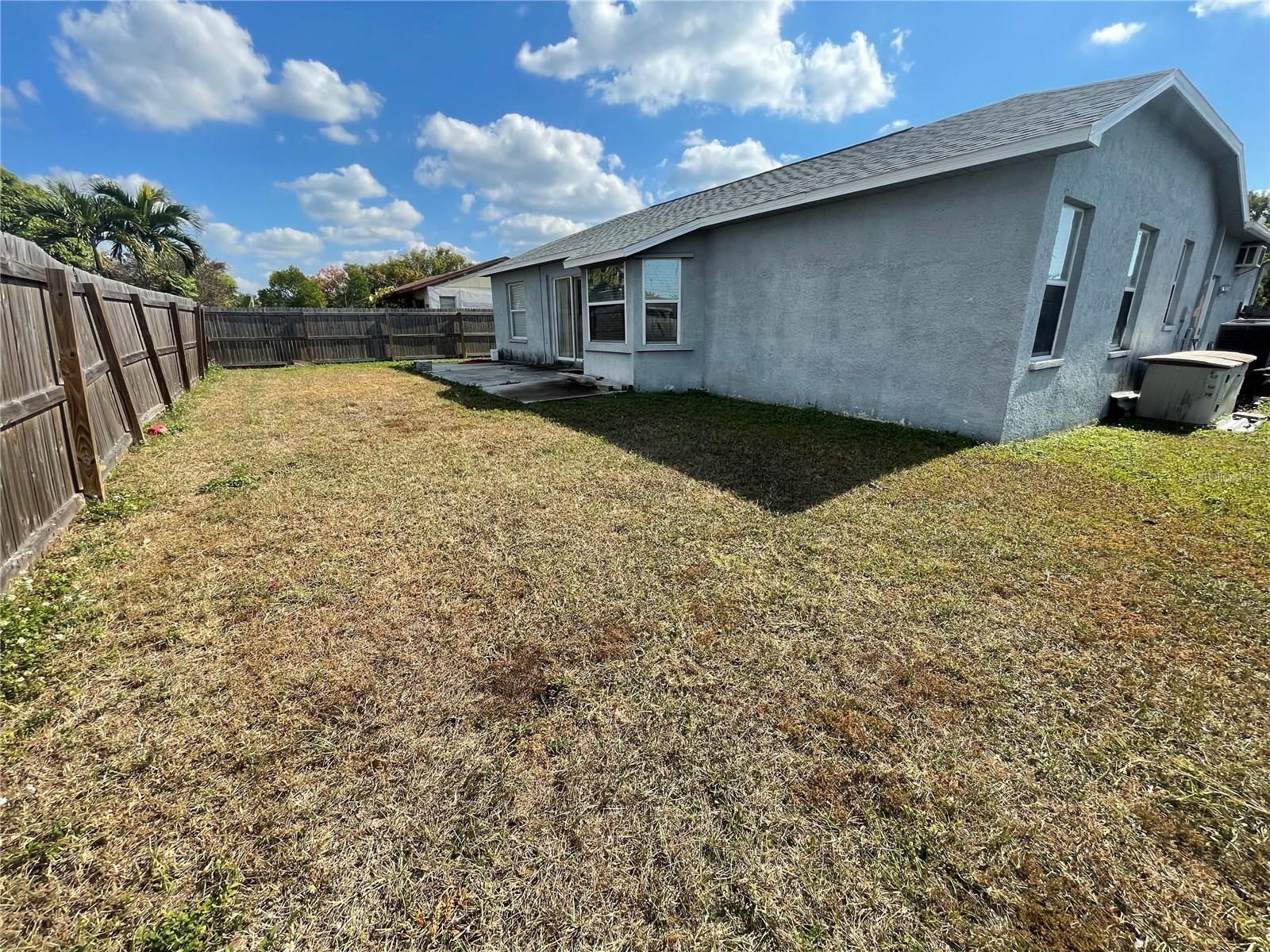 ALOHA GARDENS - Residential