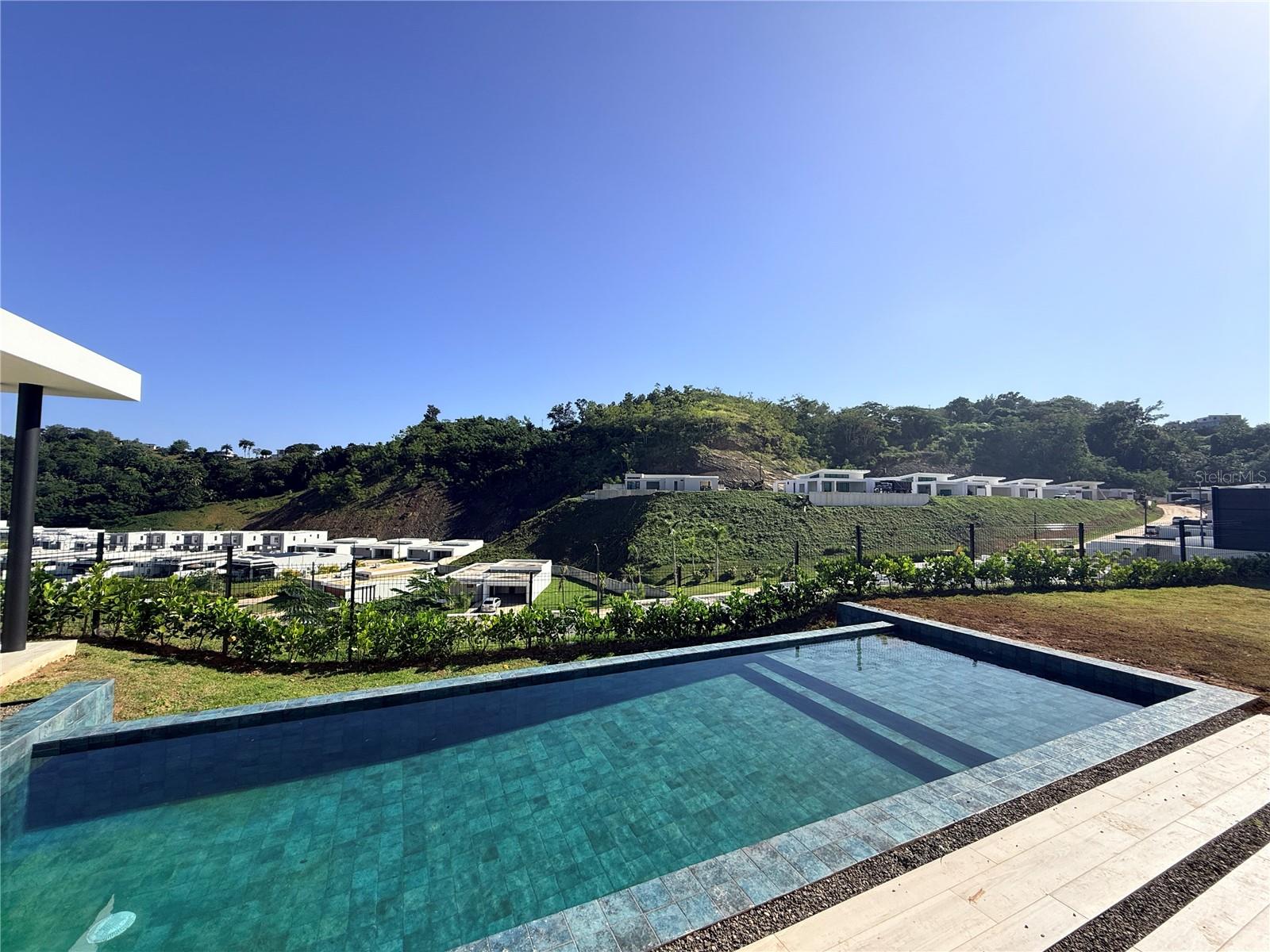 MONTEAZUL - Residential