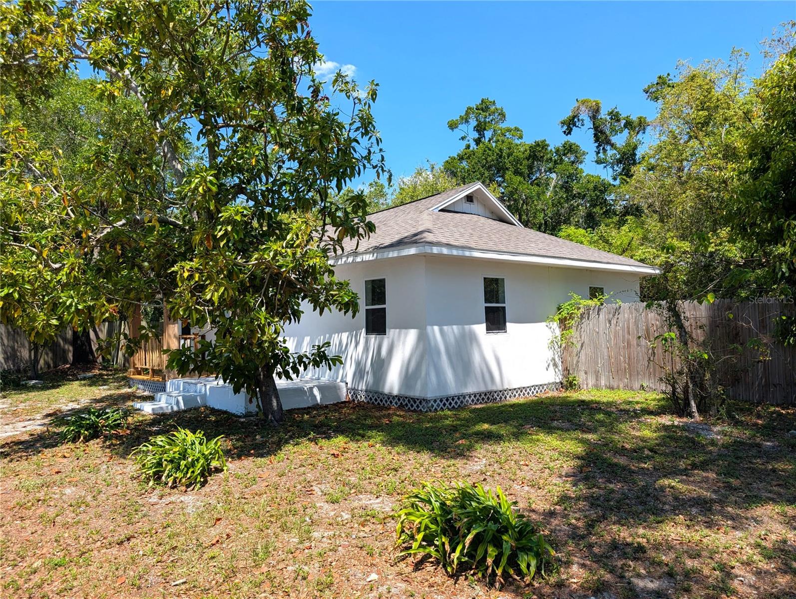 PEELER HEIGHTS - Residential Lease