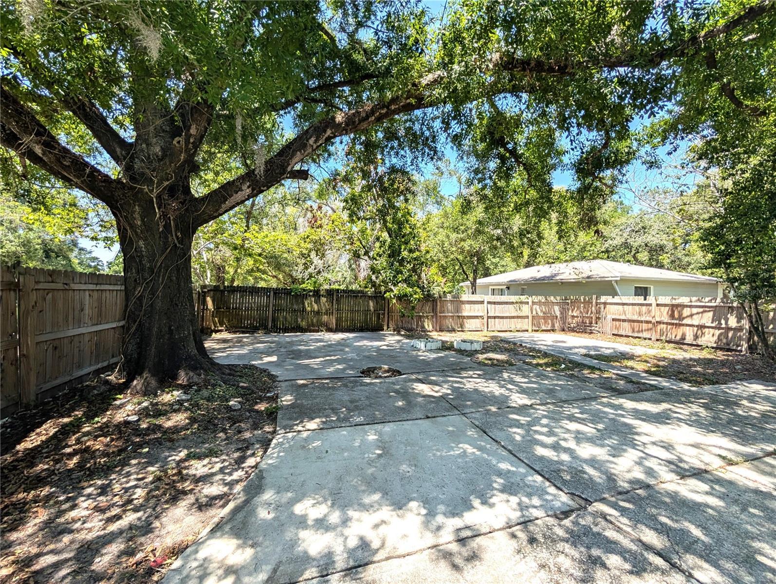 PEELER HEIGHTS - Residential Lease