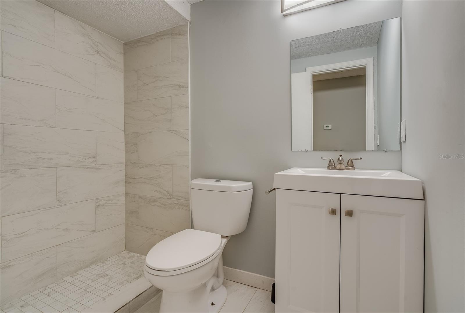 GULFVIEW RIDGE - Residential Lease