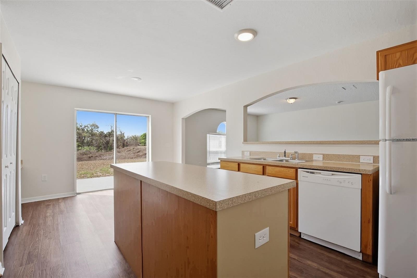 SYMMES GROVE SUB - Residential