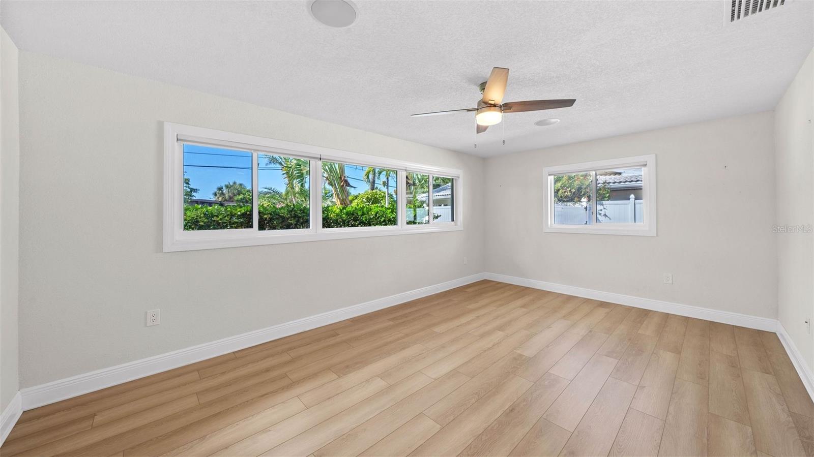 ISLAND ESTATES OF CLEARWATER - Residential