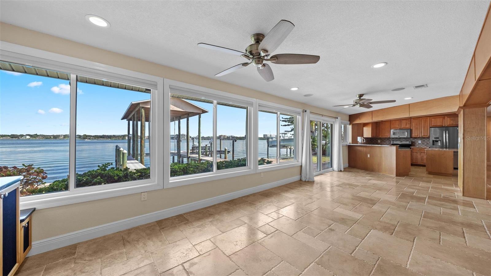 ISLAND ESTATES OF CLEARWATER - Residential