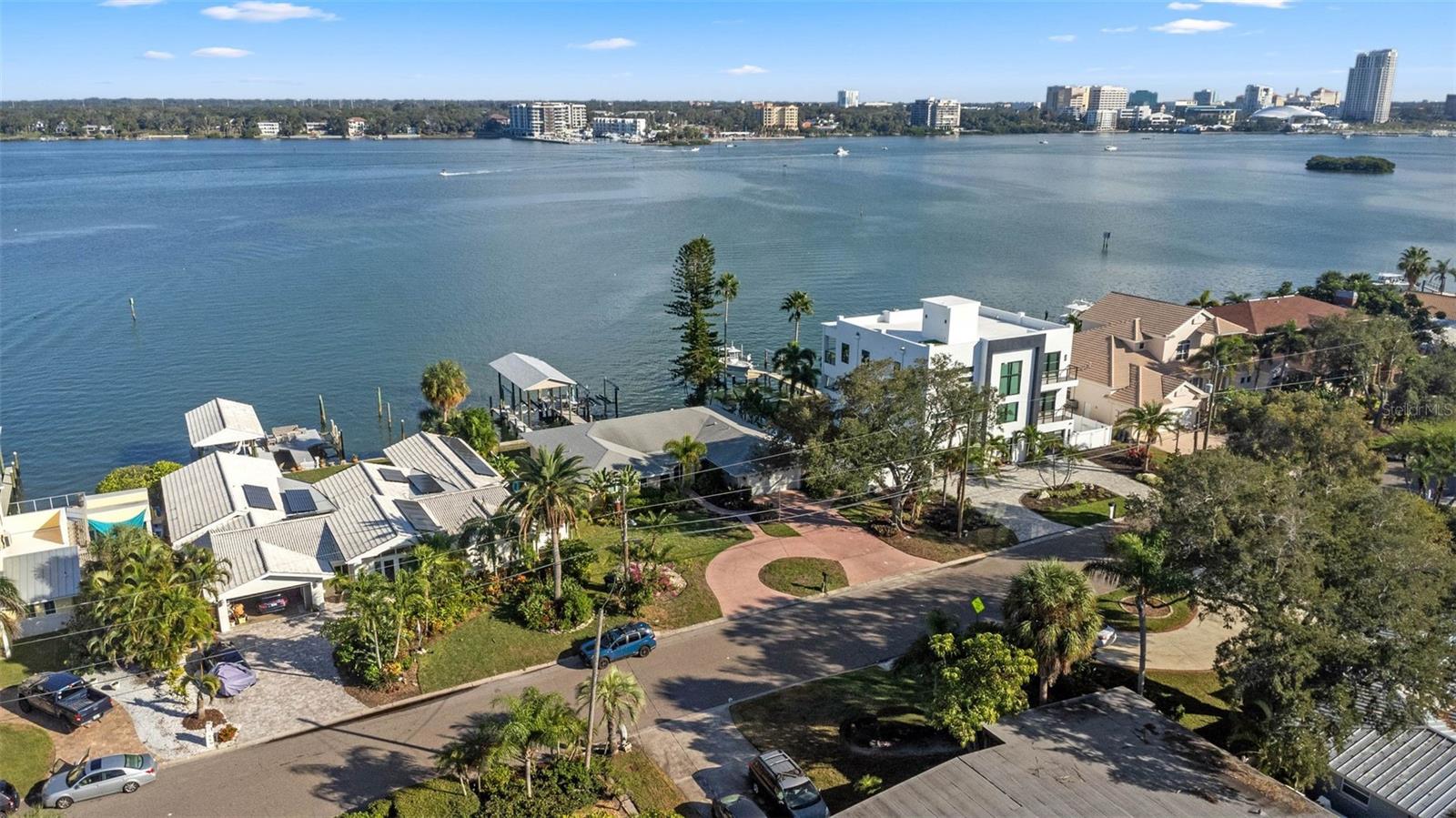 ISLAND ESTATES OF CLEARWATER - Residential