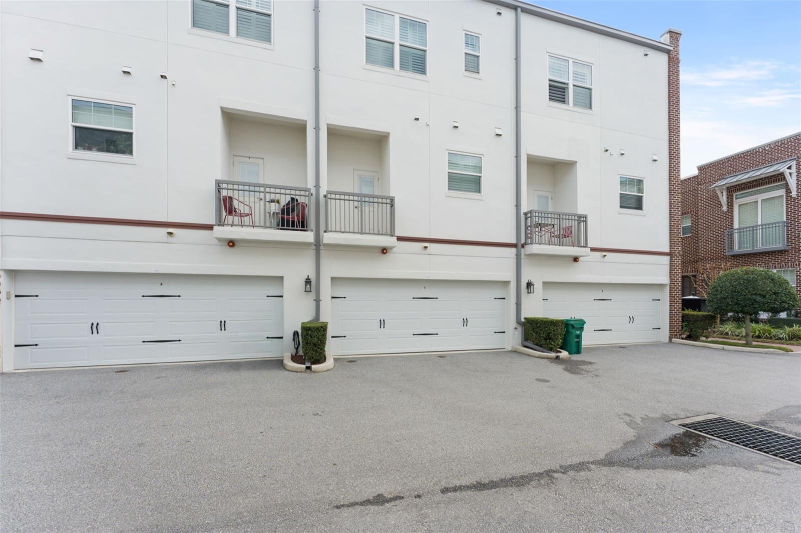 PARK PLACE/WINTER GARDEN - Residential