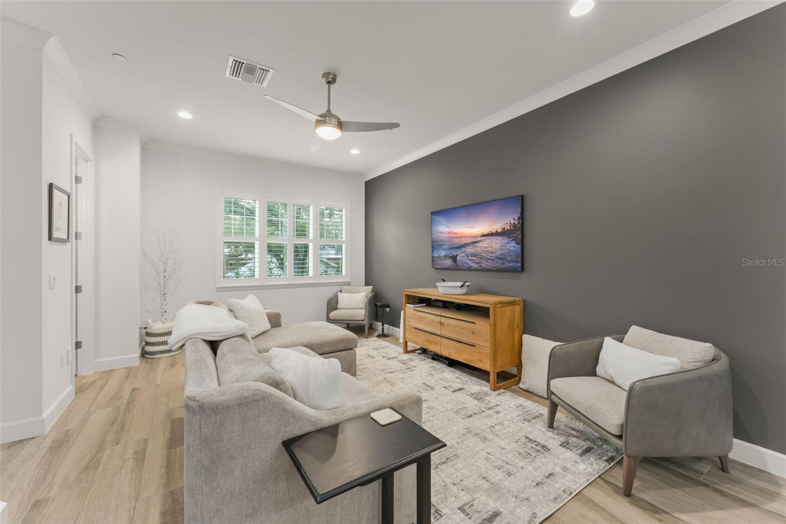 PARK PLACE/WINTER GARDEN - Residential