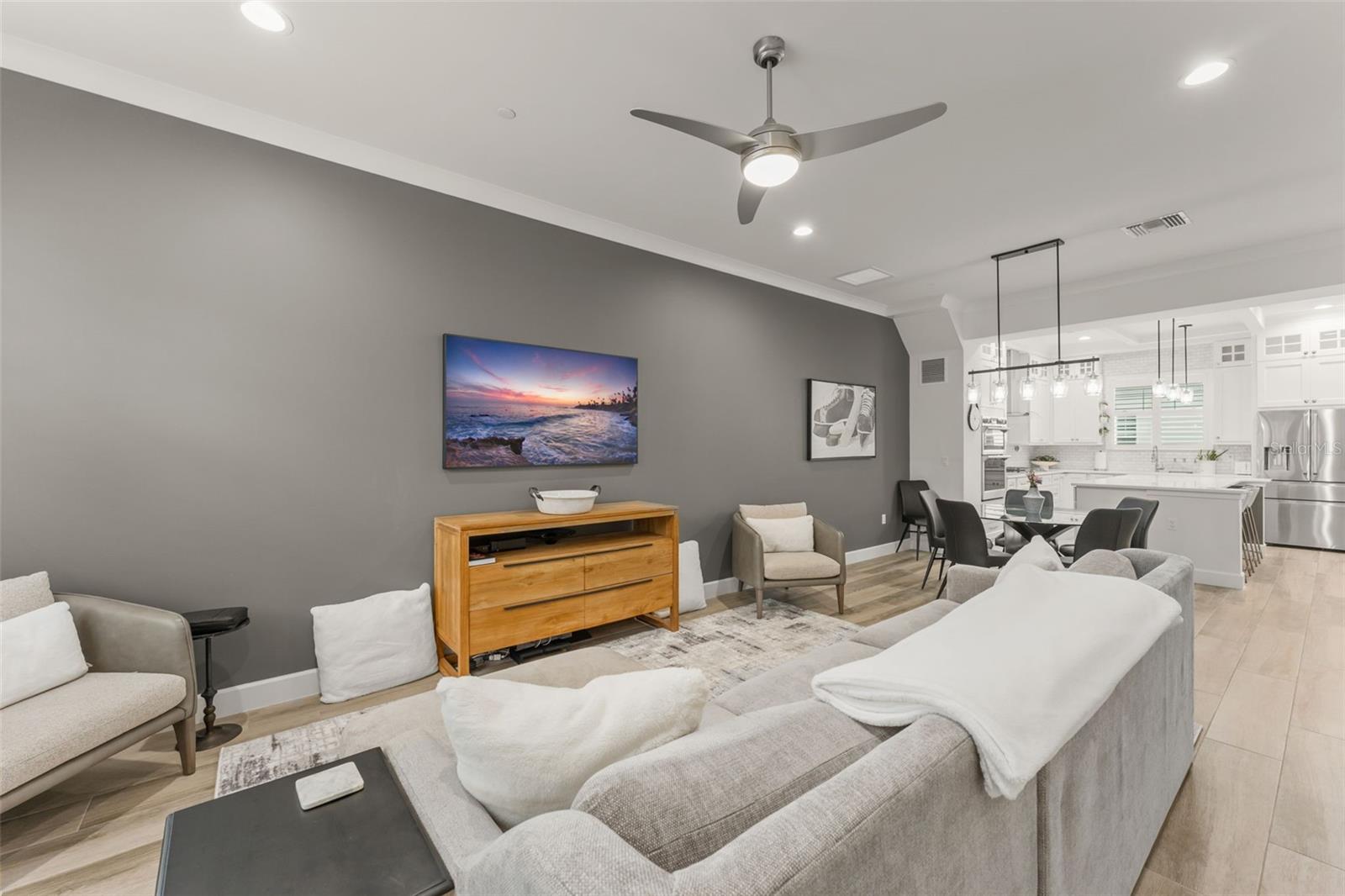 PARK PLACE/WINTER GARDEN - Residential