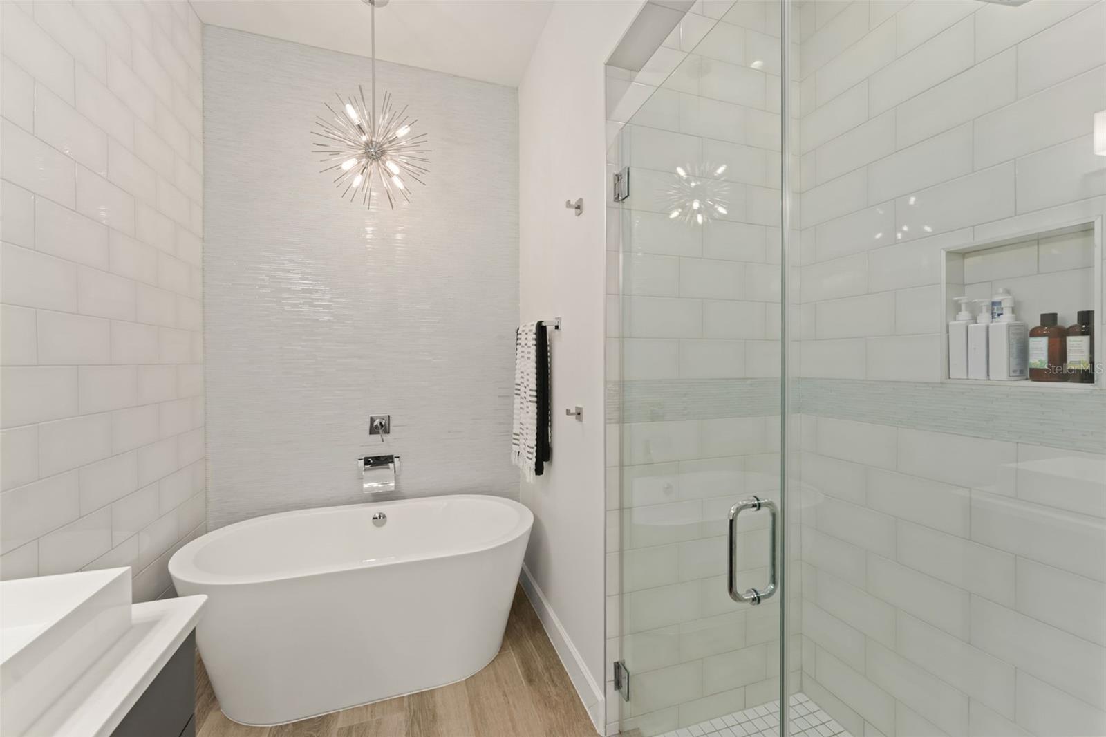 PARK PLACE/WINTER GARDEN - Residential