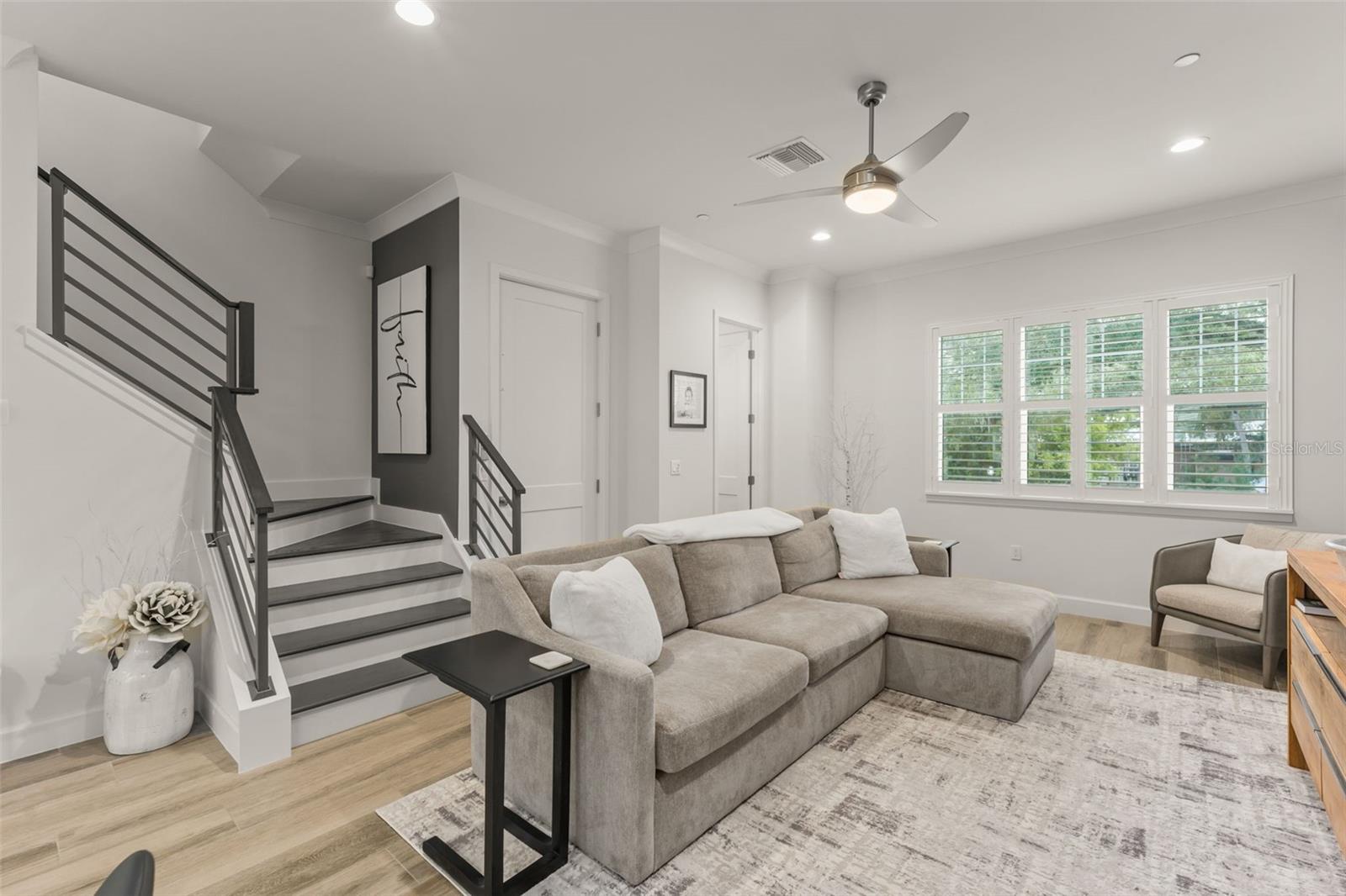 PARK PLACE/WINTER GARDEN - Residential