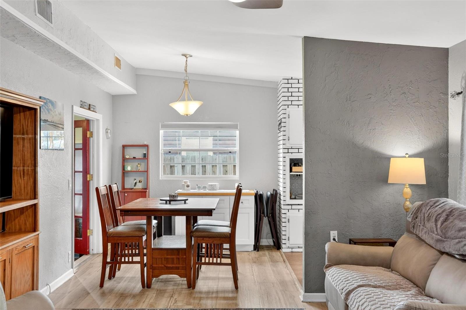 RIO VISTA SEC B - Residential