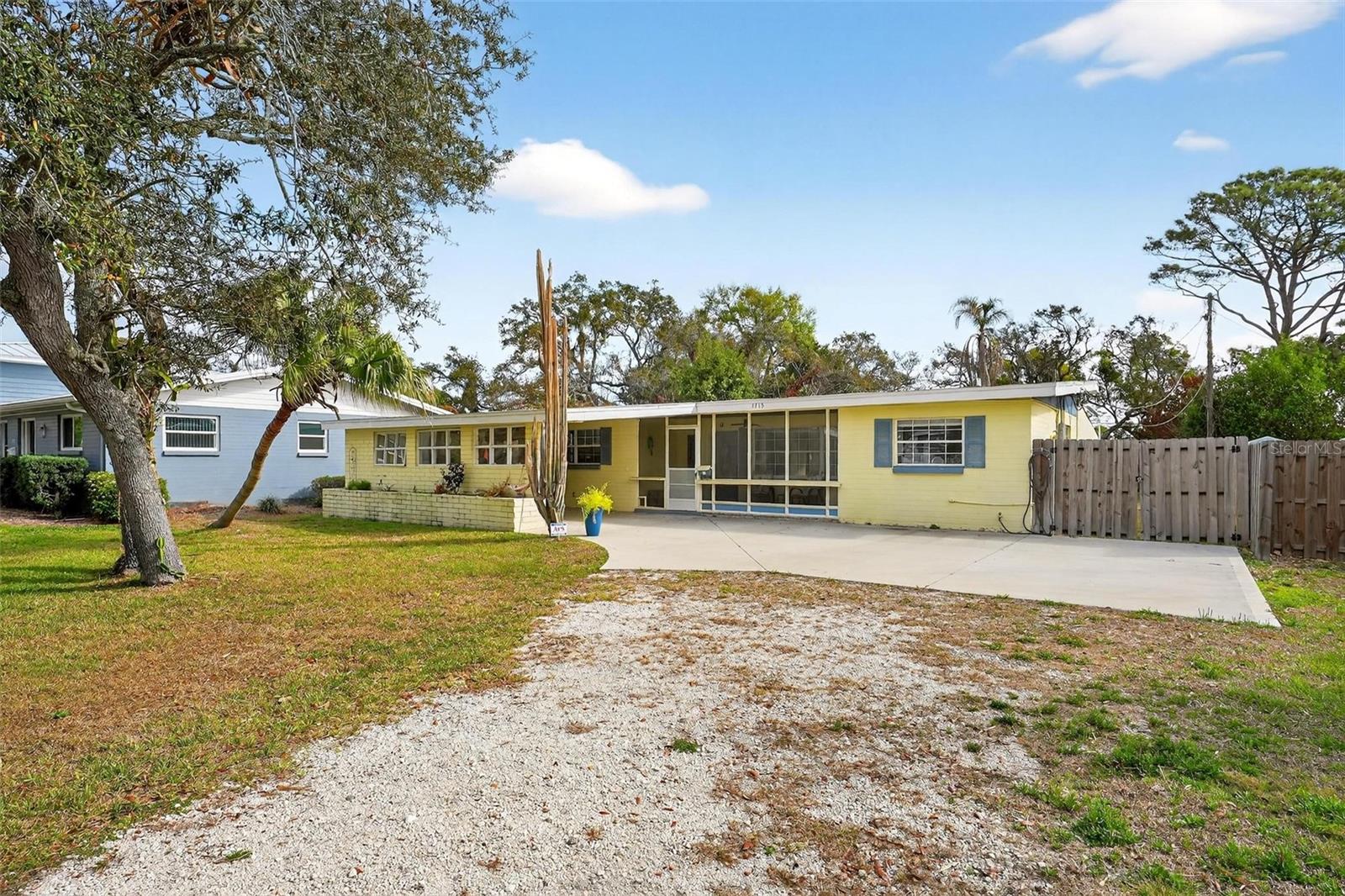 RIO VISTA SEC B - Residential