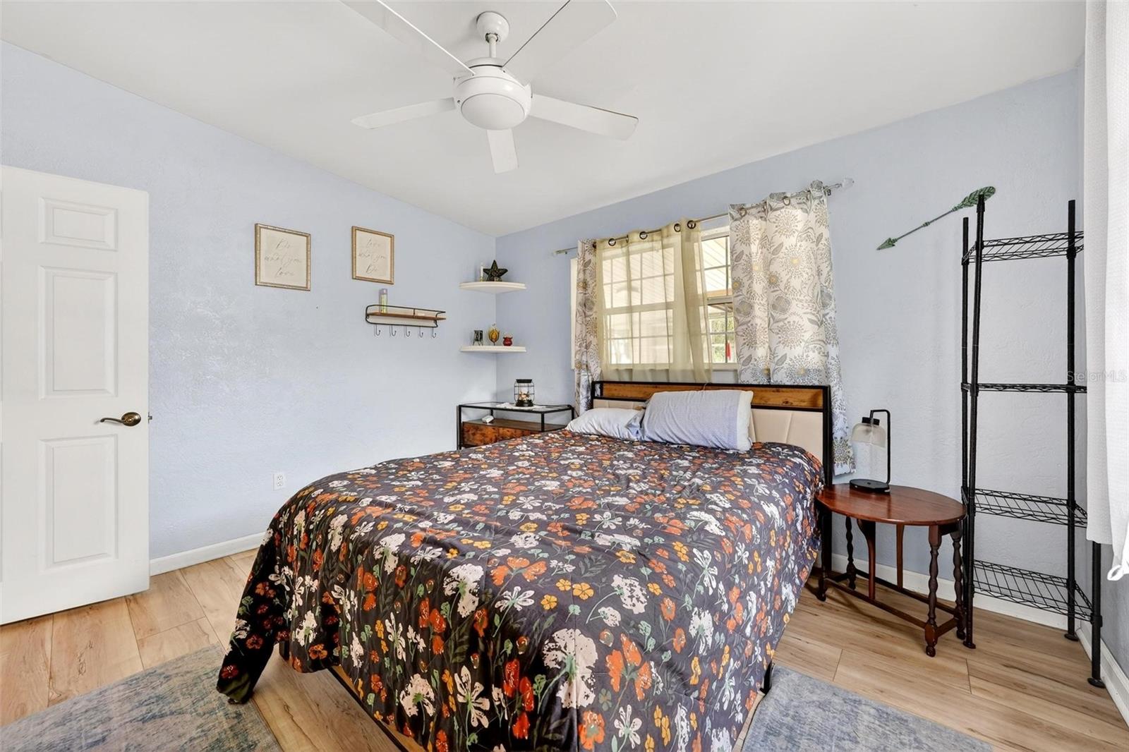 RIO VISTA SEC B - Residential