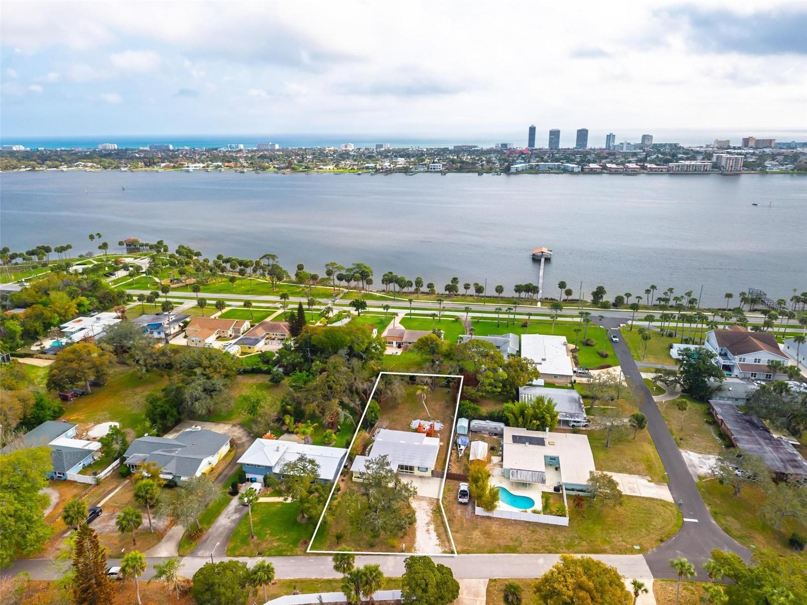 RIO VISTA SEC B - Residential