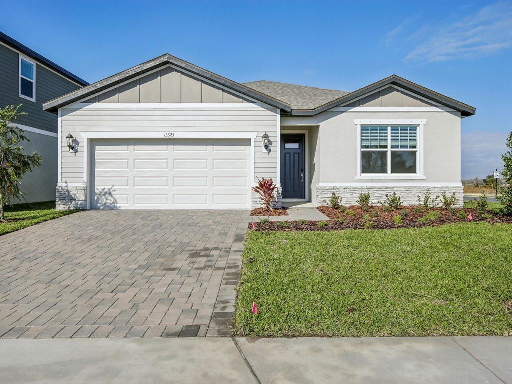 Photo of 13323 Shellmore Avenue, Palmetto, FL 34221 (MLS # TB8501395)