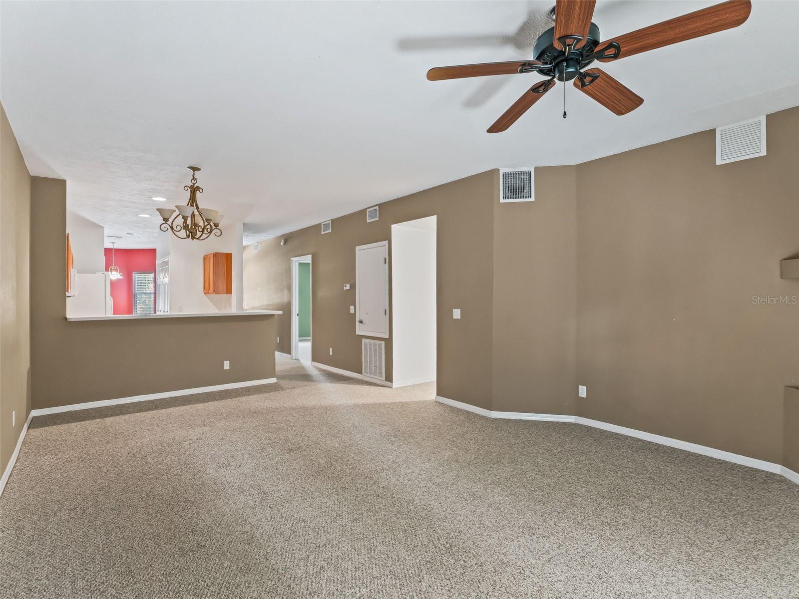 GOLFVIEW ESTATE - Residential