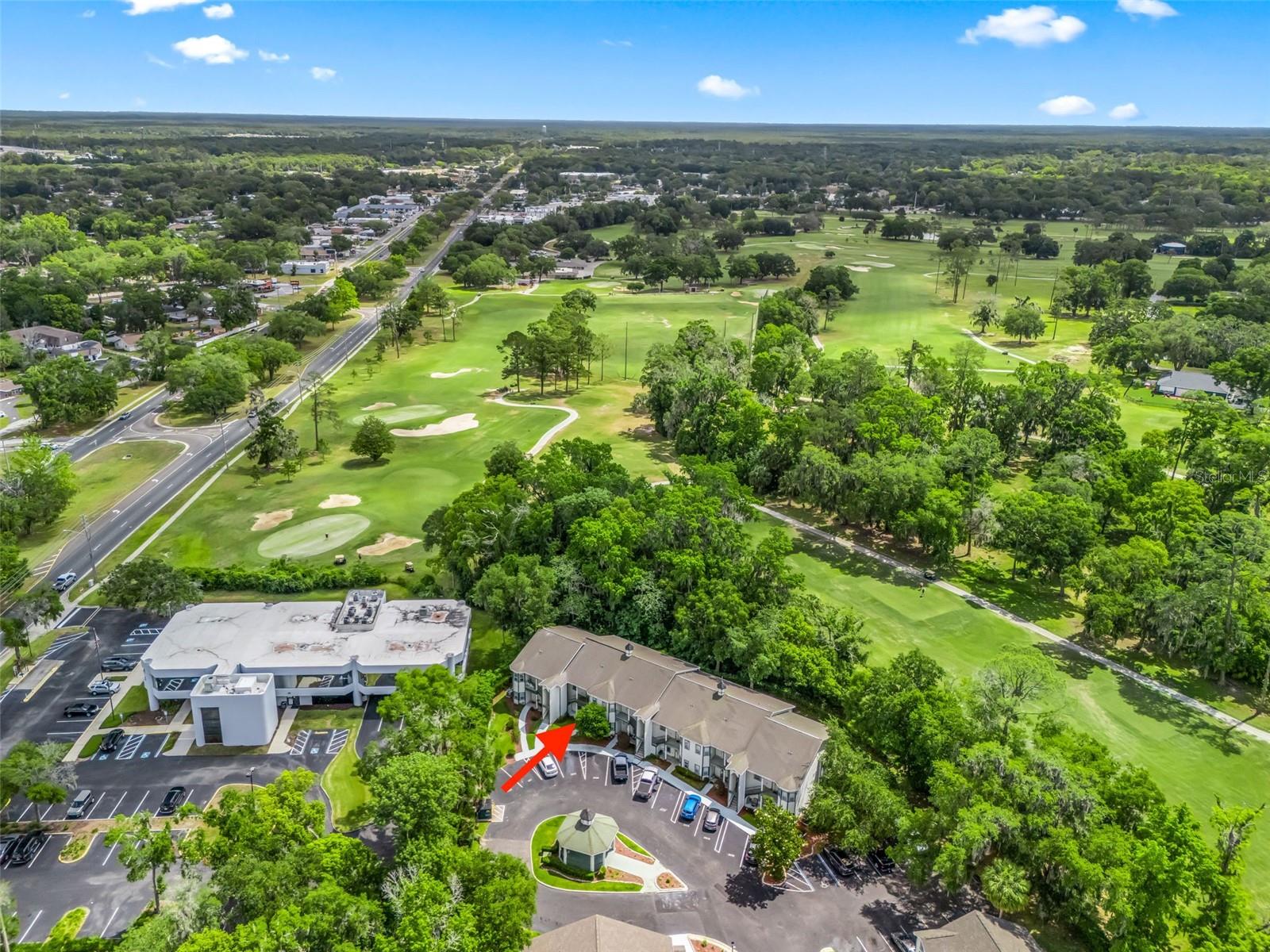 GOLFVIEW ESTATE - Residential