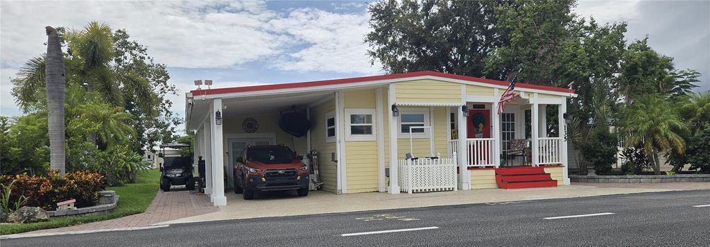 Photo of 12470 SE 138th Boulevard, Okeechobee, FL 34974 (MLS # OK225536)