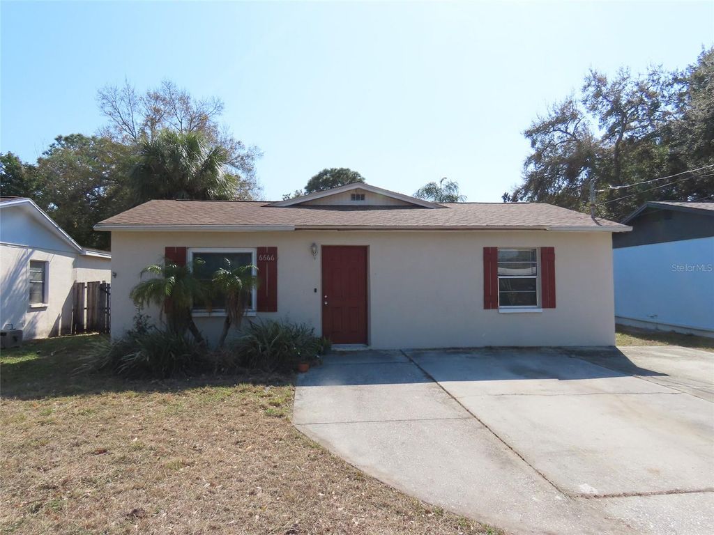 Photo of 6666 56th Avenue N, St Petersburg, FL 33709 (MLS # TB8479713)