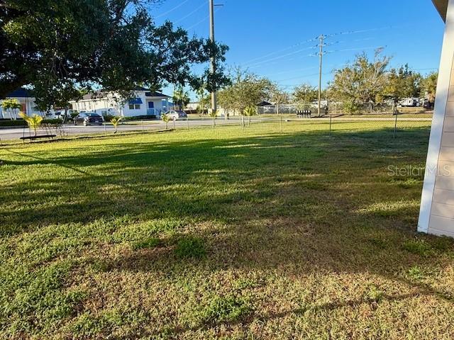 DAVIS & SANDLINS ADD - Residential Lease