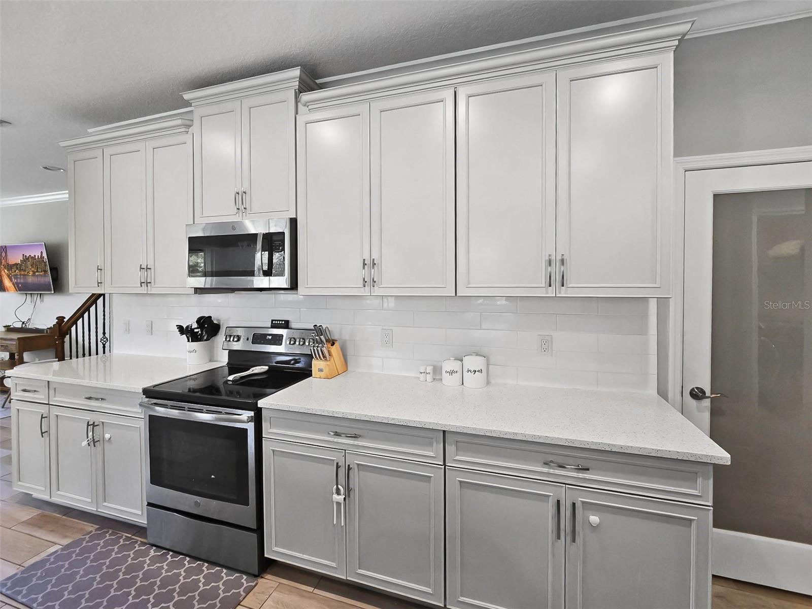 CREEKWOOD TWNHMS - Residential Lease