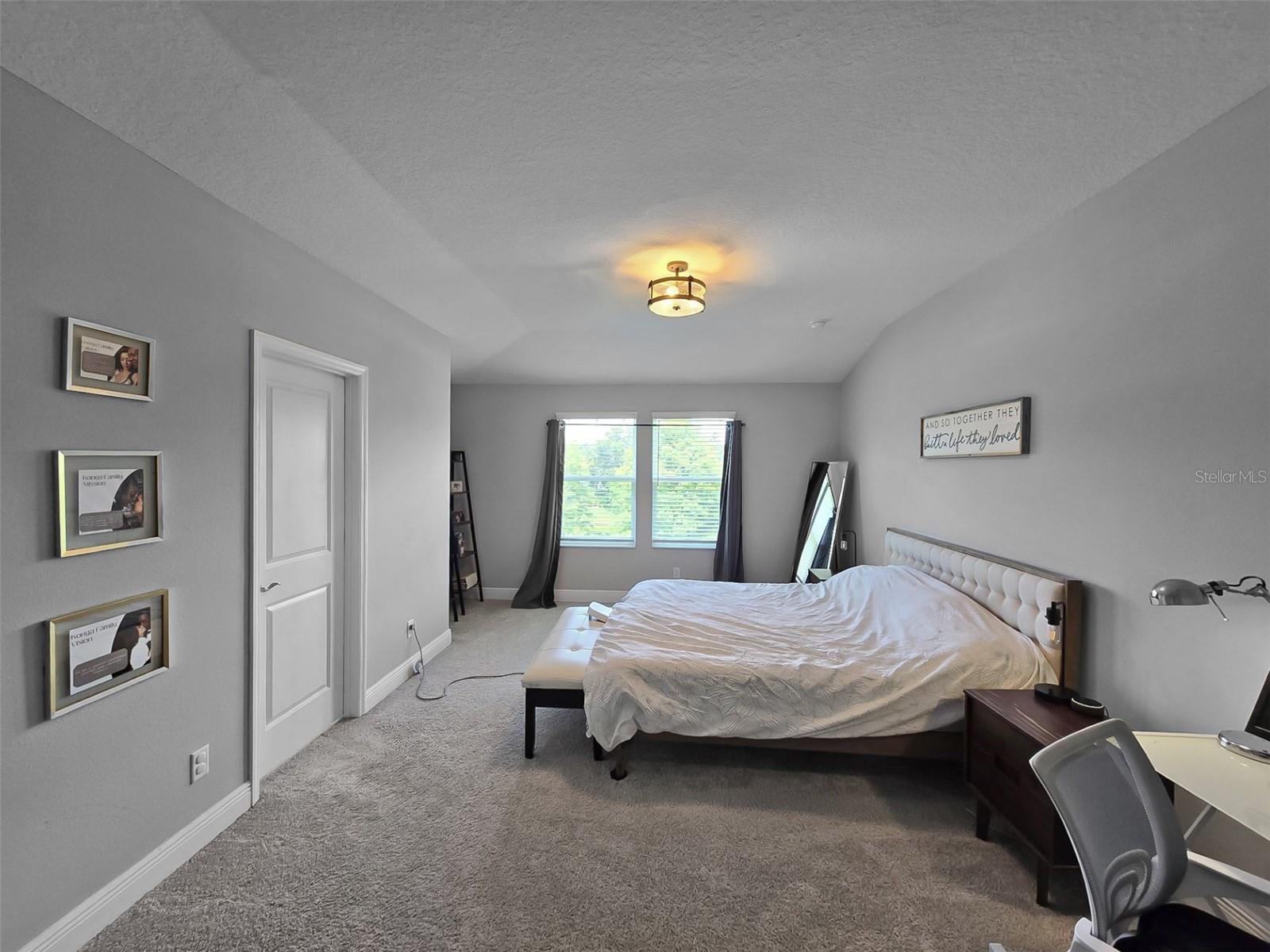 CREEKWOOD TWNHMS - Residential Lease